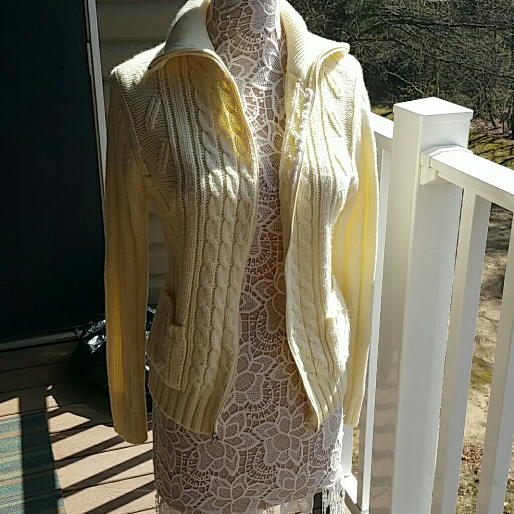 Beautiful zip sweater